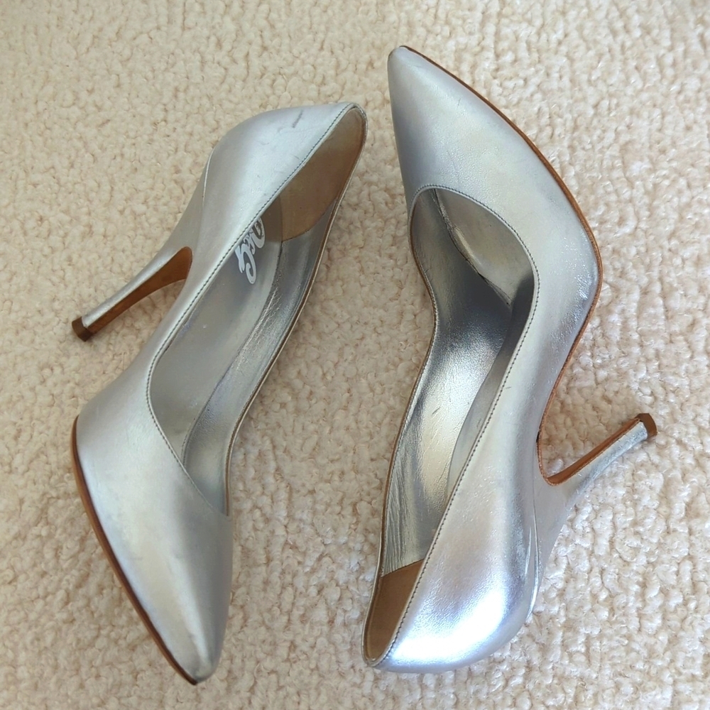 Dolce & Gabbana Silver Metallic Women's Heels - Picture 5 of 11